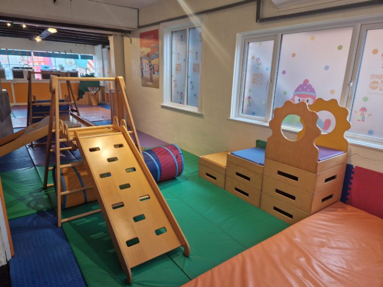 Play room with climbing wall